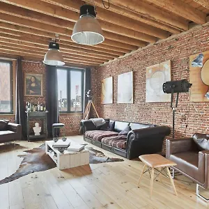 Re-claimed Loft , Antwerpen België